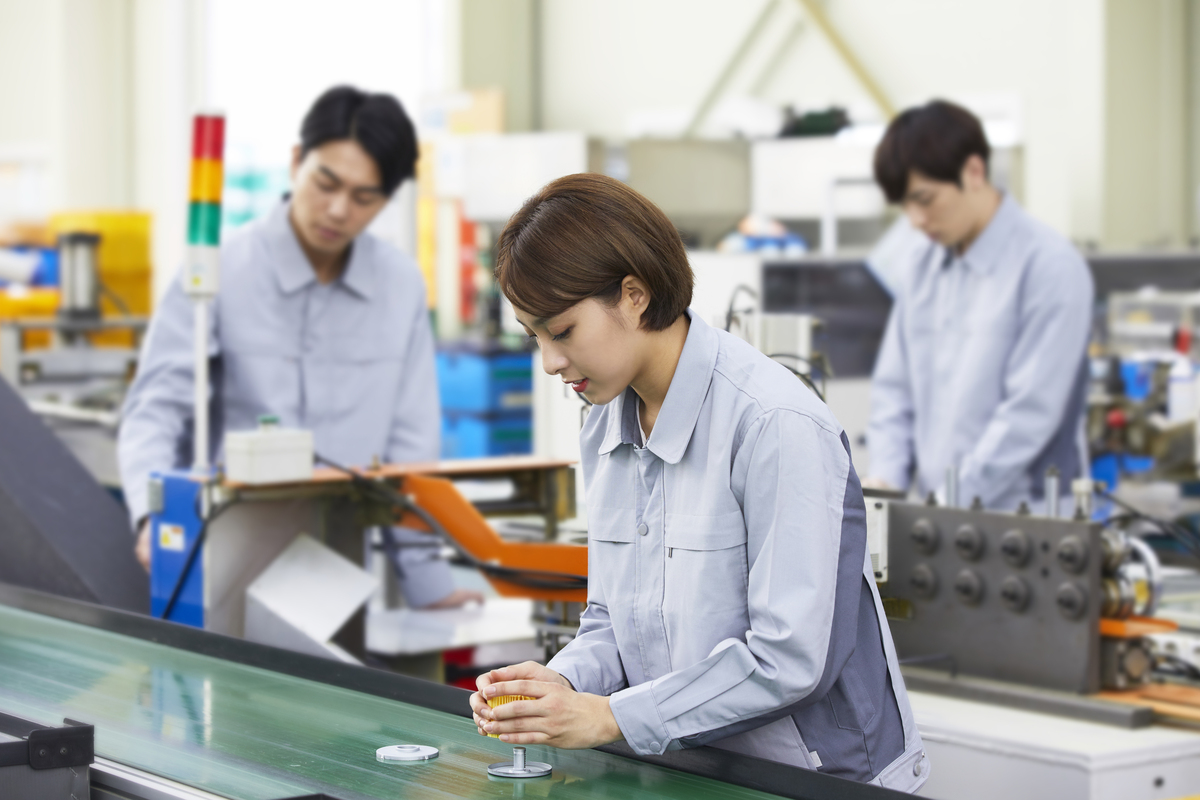 Basic Knowledge About Manufacturing Workforce Development
