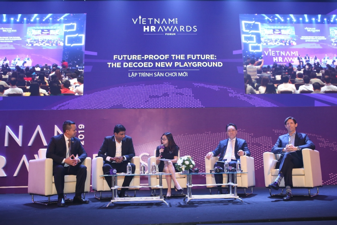 Viet nam HR Awards forum 2019 - All leader