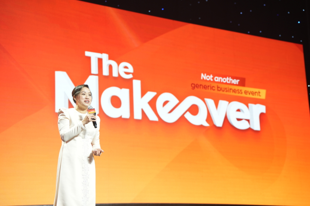 Bà Tiêu Yến Trinh phát biểu tại The Makeover 2023 - một trong những sự kiện thành công và nổi bật của Talentnet dành cho nhà lãnh đạo và chuyên gia nhân sự Việt Nam 